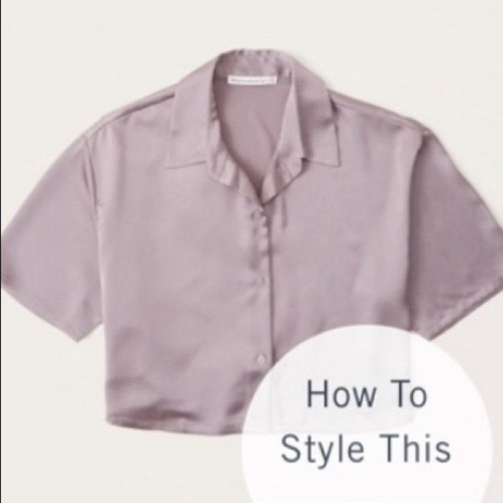 ✨NWT✨Abercrombie & Fitch✨Short Sleeve Boxy Satin Button Up Shirt